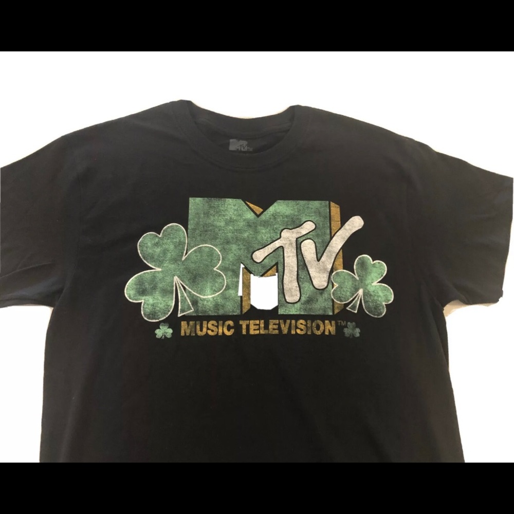 MTV Music Television Black T-Shirt  clover Nwt